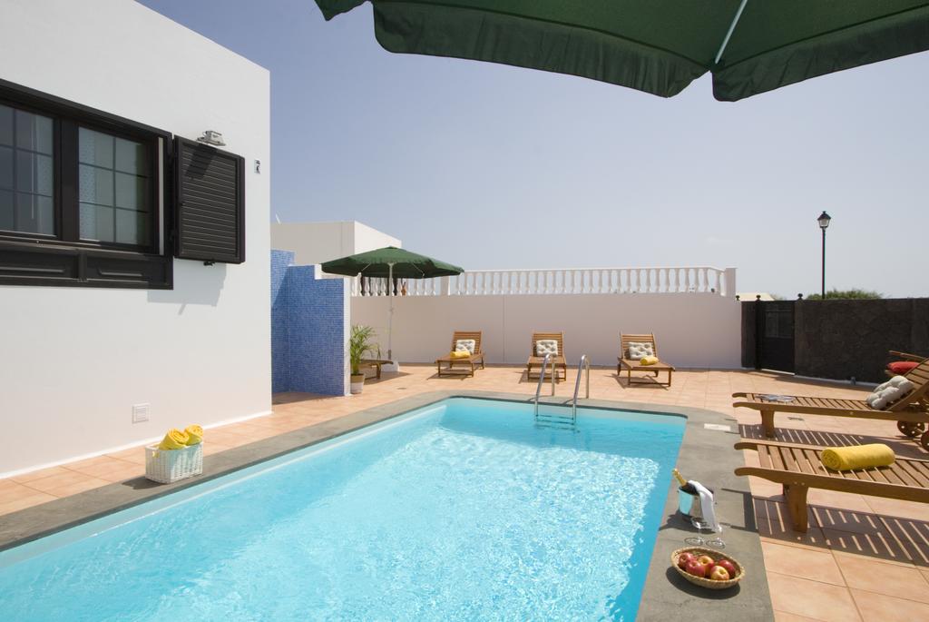 Grand Villa Famara Puerto Del Carmen Puerto del Carmen  Pokoj fotografie