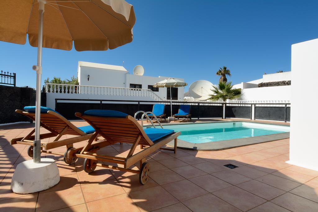 Grand Villa Famara Puerto Del Carmen Puerto del Carmen  Exteriér fotografie